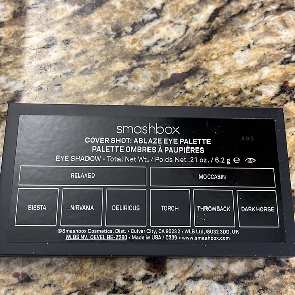 Smashbox Ablaze Eye Palette - Picture 2 of 4